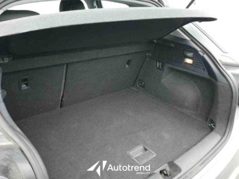 Audi Q2 usata a Bari (8)