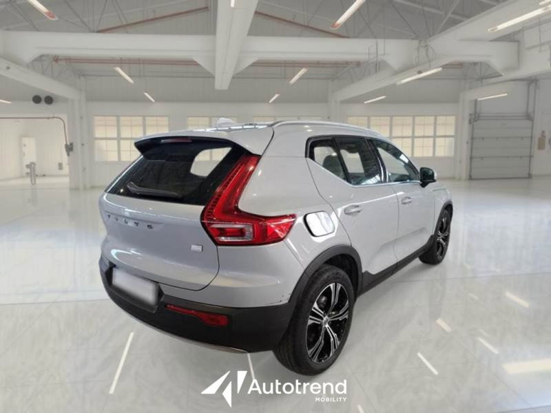 Volvo XC40 usata a Bari (12)