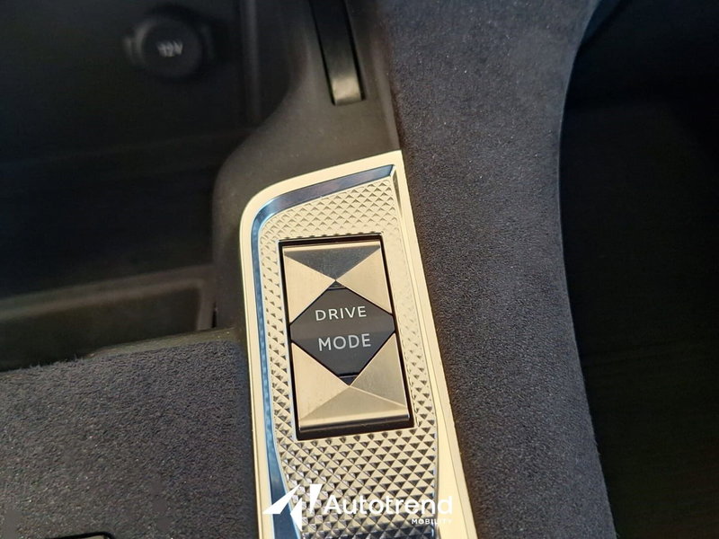 Ds DS 7 usata a Bari (12)