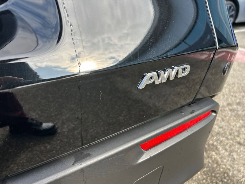 Toyota bZ4X usata a Piacenza (17)