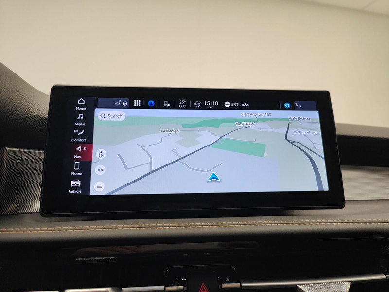 Alfa Romeo Tonale usata a Como (11)