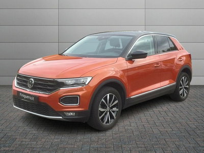 Volkswagen T-Roc 1.0 tsi Style 115cv del 2019 usata a Osnago