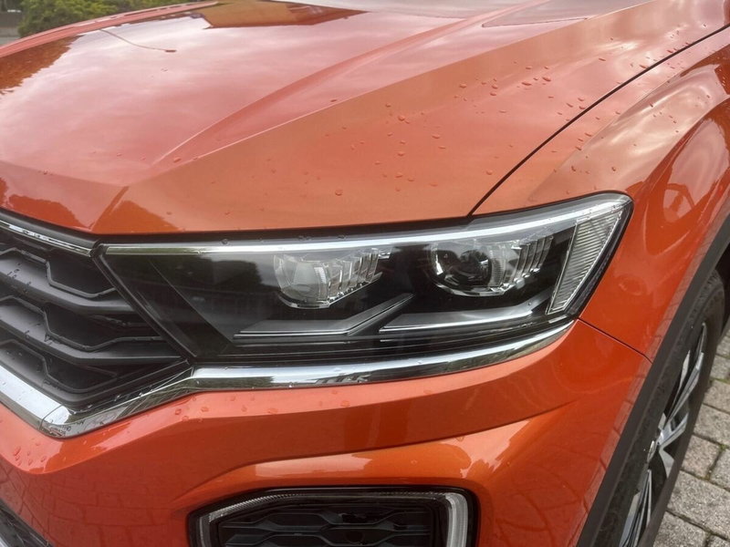 Volkswagen T-Roc usata a Lecco (13)