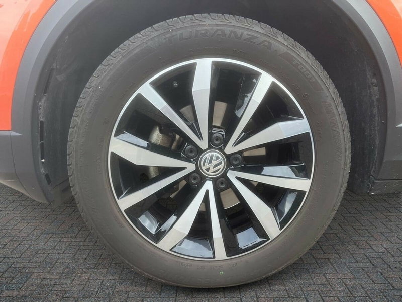 Volkswagen T-Roc usata a Lecco (14)