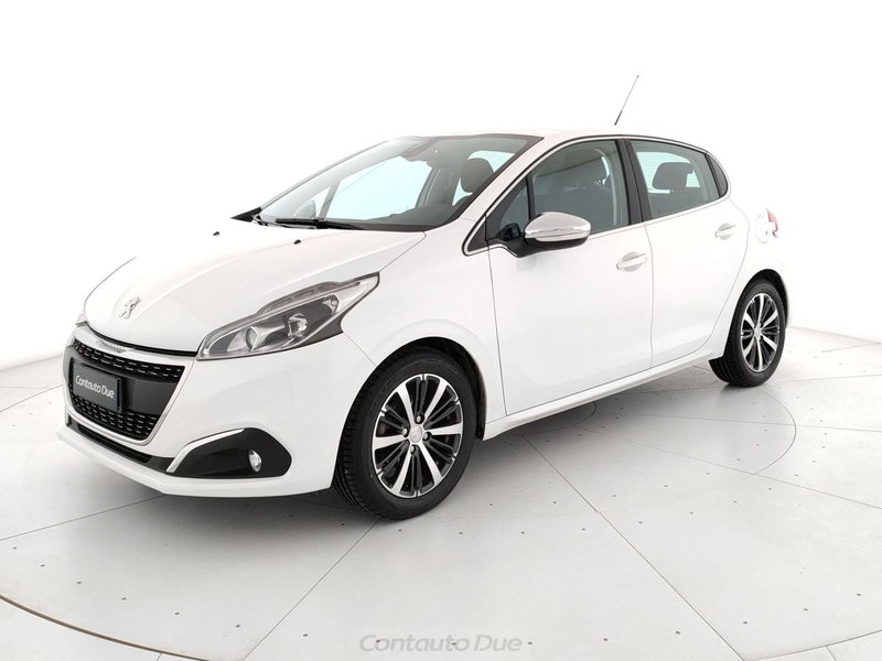 Peugeot 208 usata a Caserta