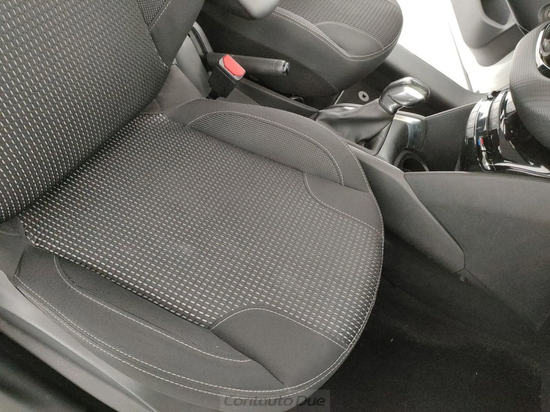 Peugeot 208 usata a Caserta (15)