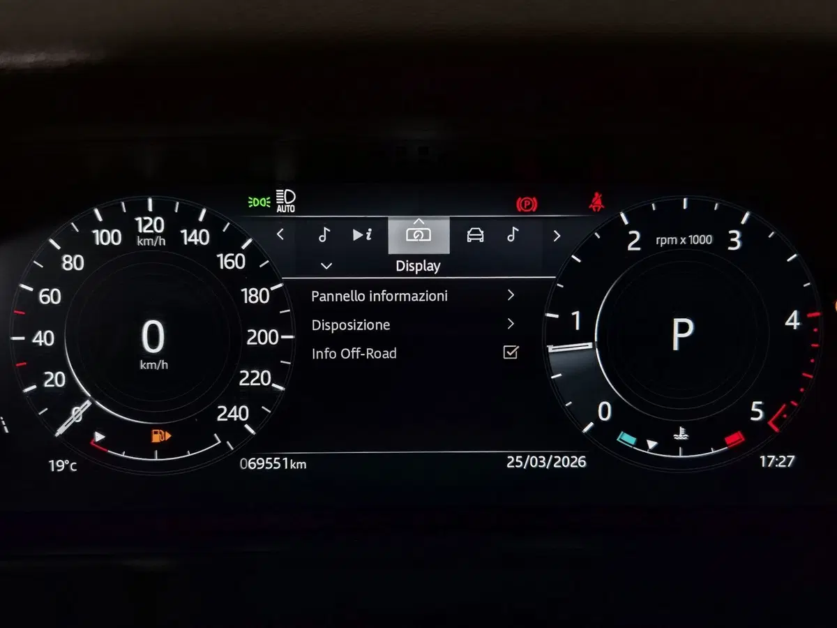 Land Rover Range Rover Velar usata a Torino (14)