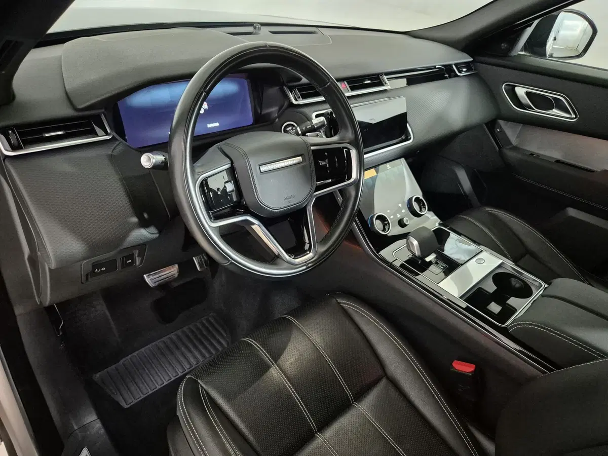 Land Rover Range Rover Velar usata a Torino (18)