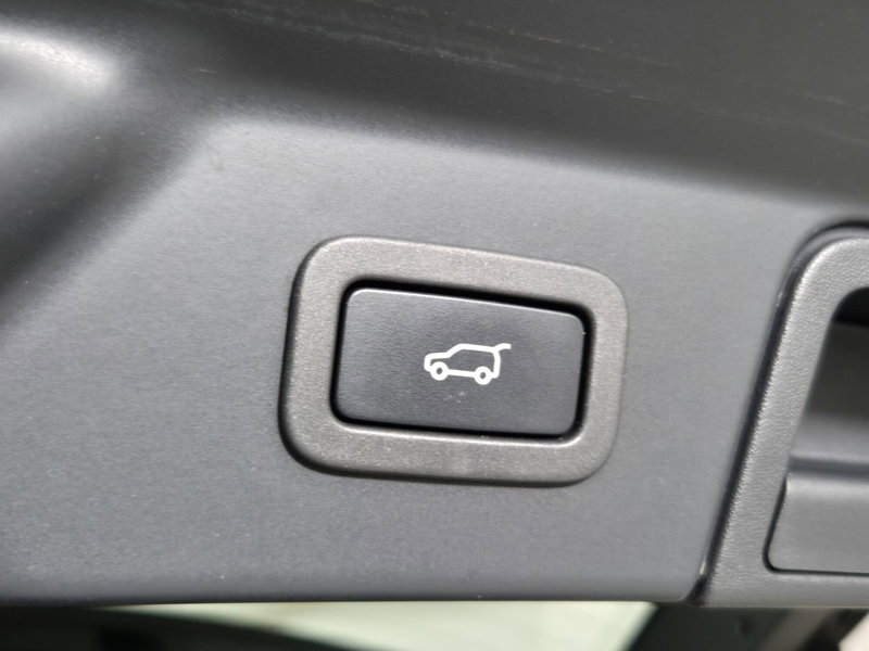 Land Rover Range Rover Velar usata a Torino (20)