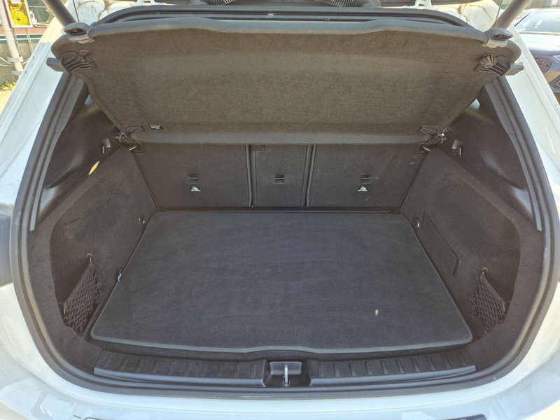 Mercedes-Benz GLA SUV usata  (12)