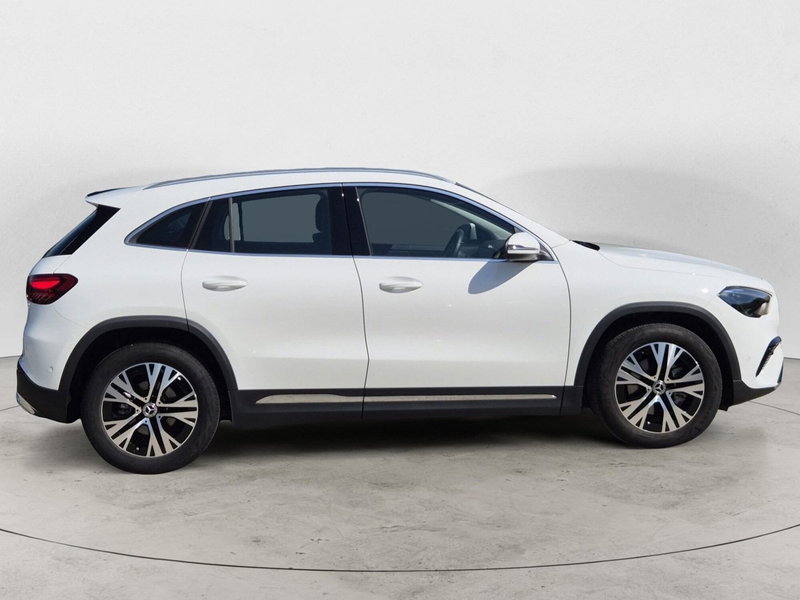 Mercedes-Benz GLA SUV usata  (5)