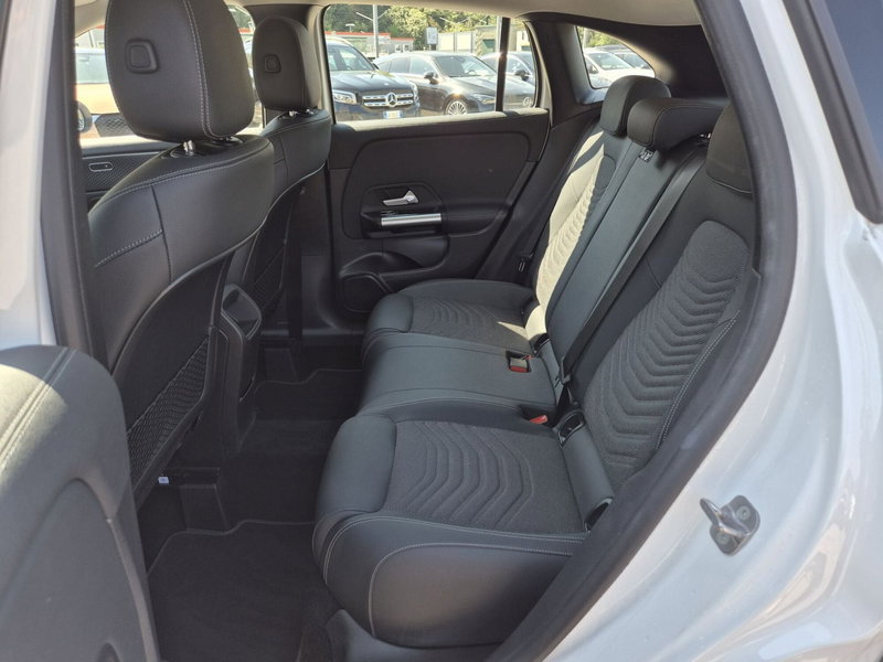 Mercedes-Benz GLA SUV usata  (7)