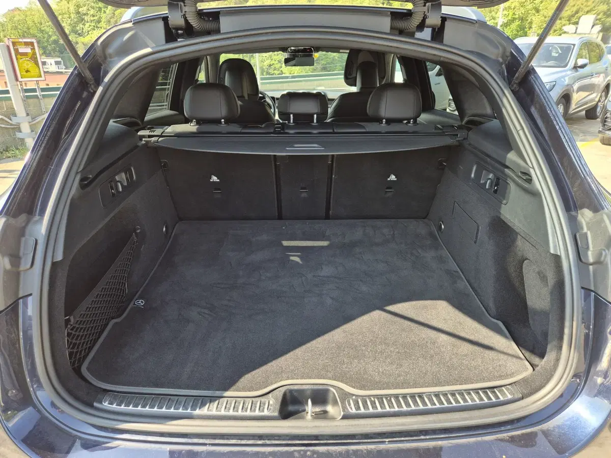 Mercedes-Benz GLC SUV usata  (12)
