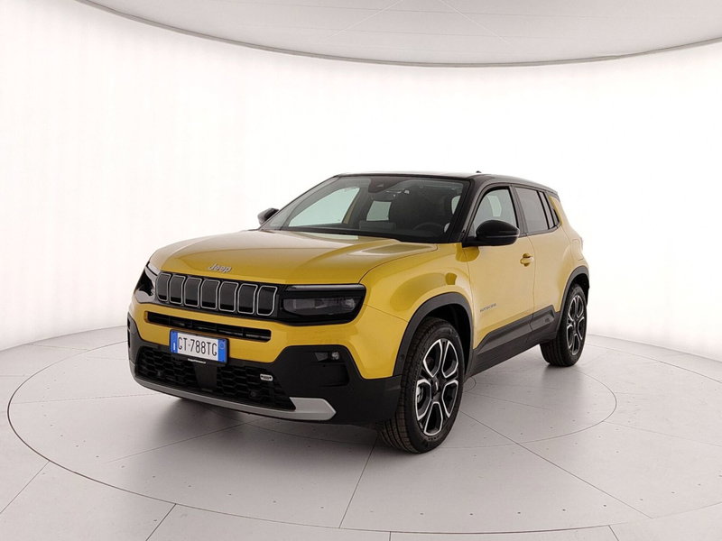 Jeep Avenger nuova a Caserta (3)