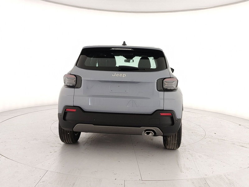 Jeep Avenger nuova a Caserta (5)