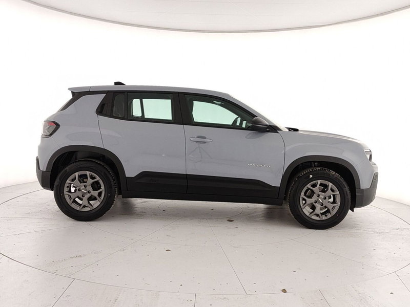 Jeep Avenger nuova a Caserta (7)