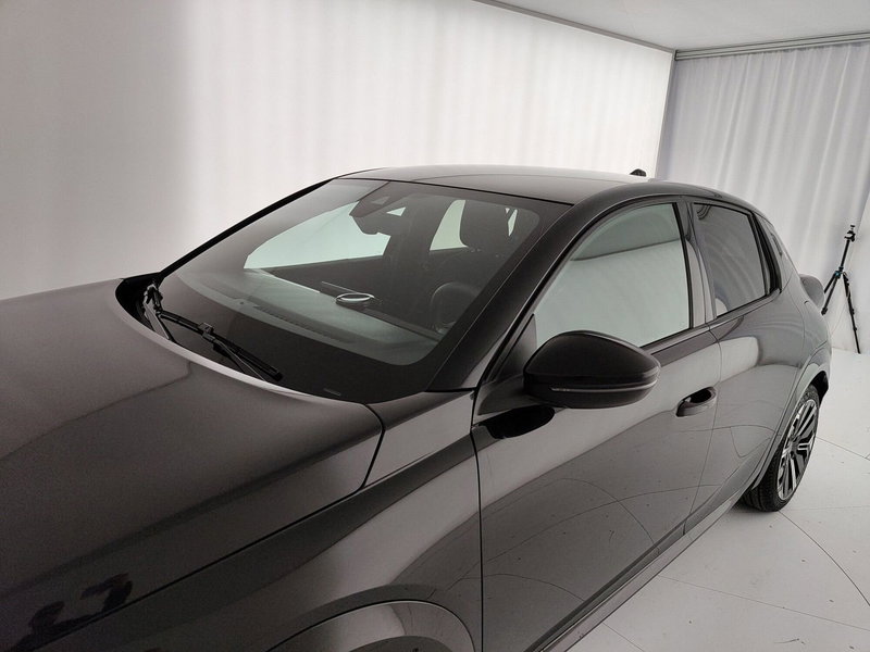 Lancia Ypsilon usata a Caserta (15)