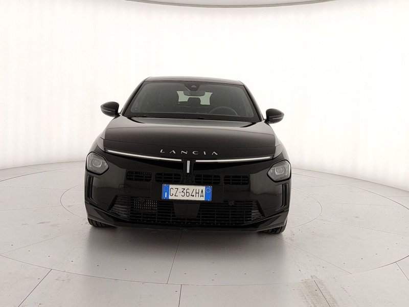 Lancia Ypsilon usata a Caserta (2)