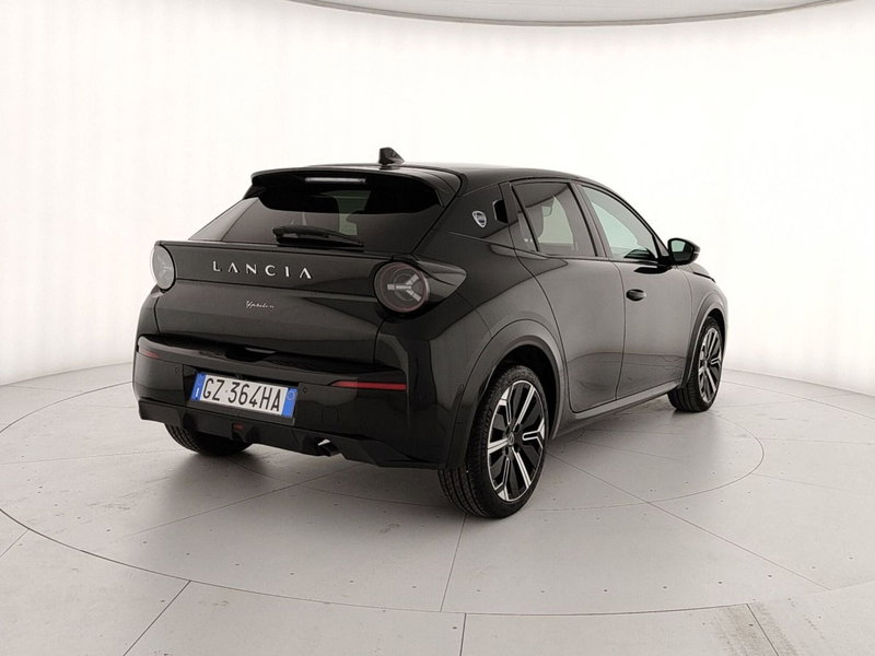 Lancia Ypsilon usata a Caserta (6)