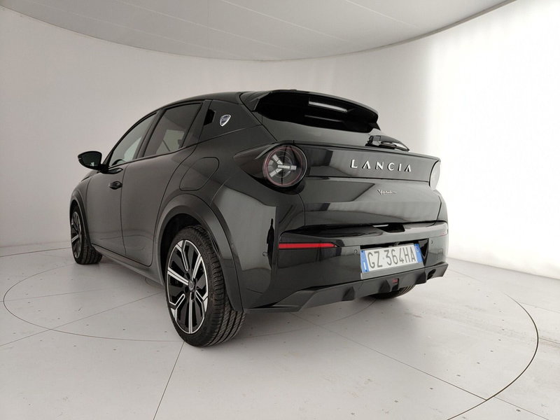 Lancia Ypsilon usata a Caserta (9)