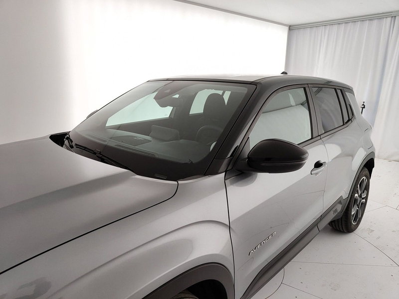 Jeep Avenger usata a Caserta (14)