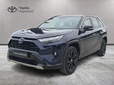 Toyota Rav4 vvt-ie h Style awd-i 222cv e-cvt del 2024 usata a Melilli