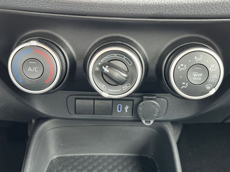 Toyota Aygo X usata a Ragusa (13)