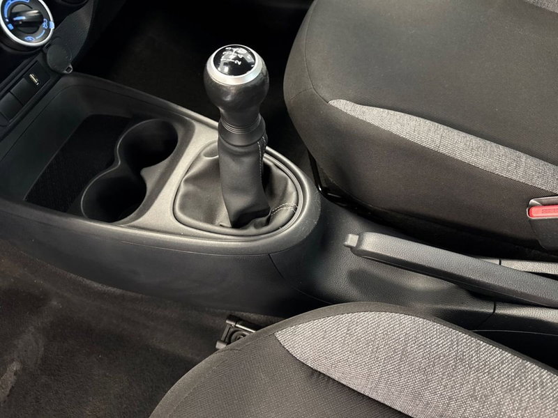 Toyota Aygo X usata a Prato (16)