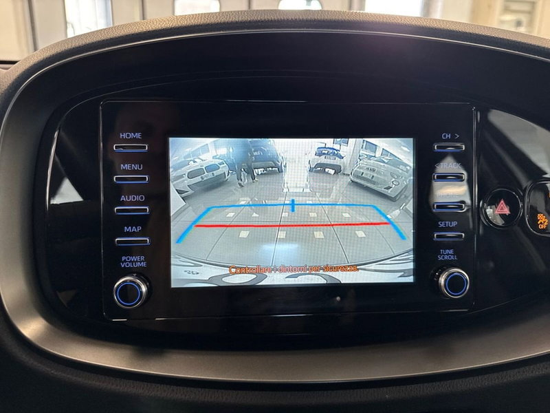Toyota Aygo X usata a Prato (20)