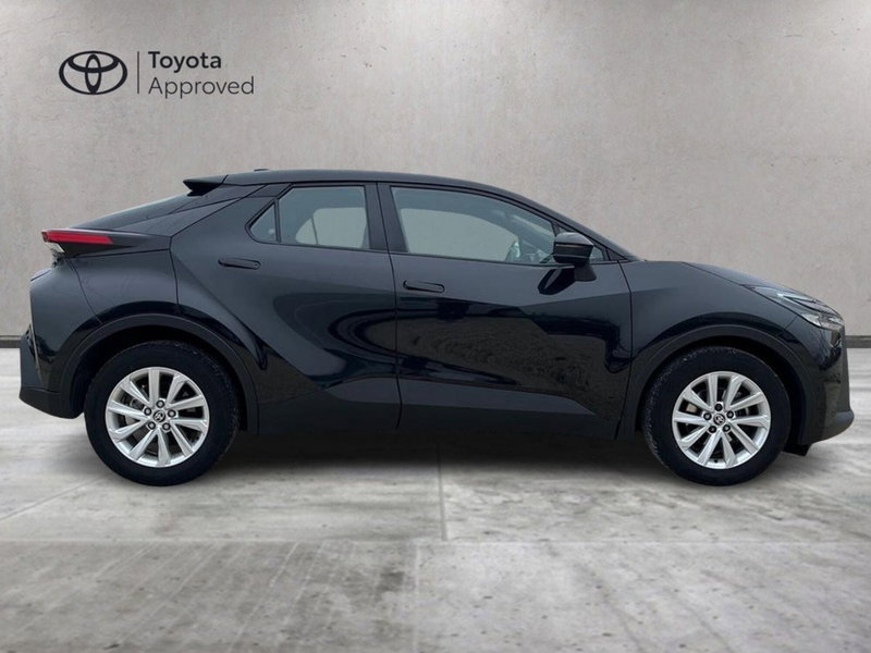 Toyota Toyota C-HR usata a Ragusa (4)