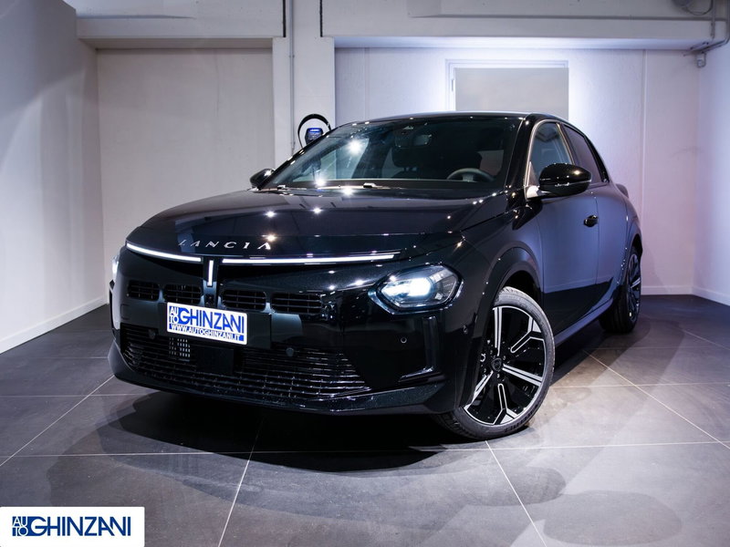 Lancia Ypsilon nuova a Bergamo (3)