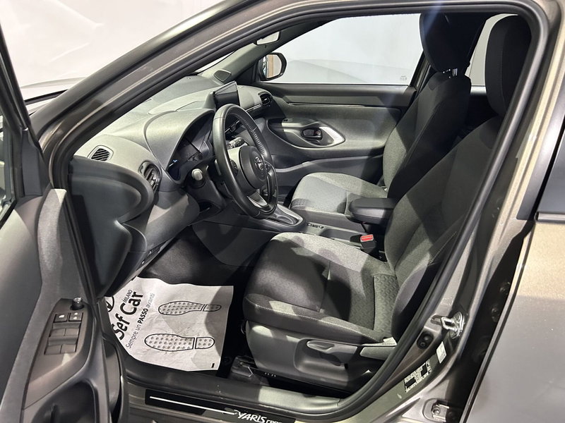Toyota Yaris Cross usata a Milano (12)