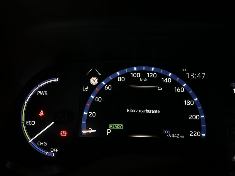 Toyota Yaris Cross usata a Milano (13)