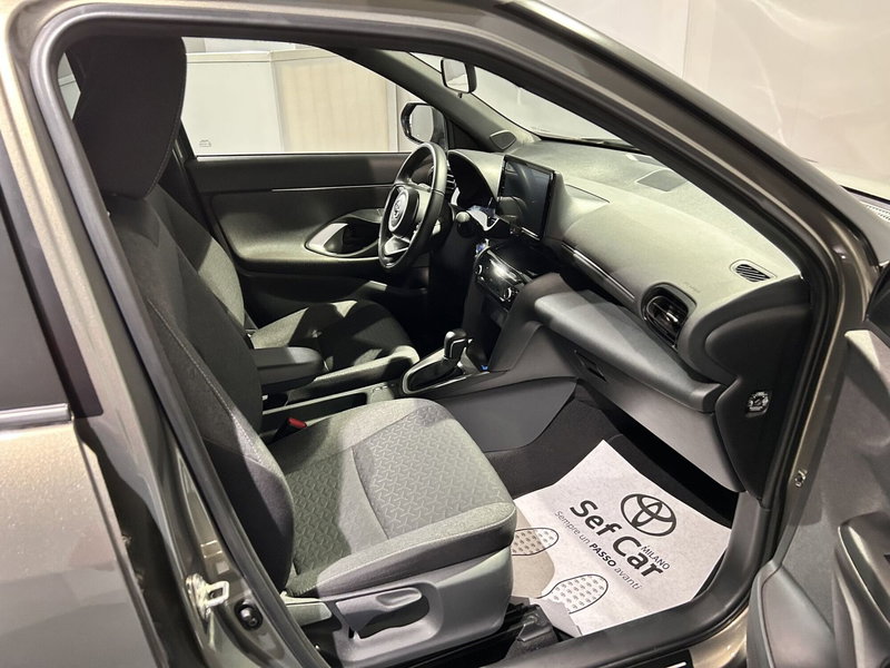 Toyota Yaris Cross usata a Milano (6)