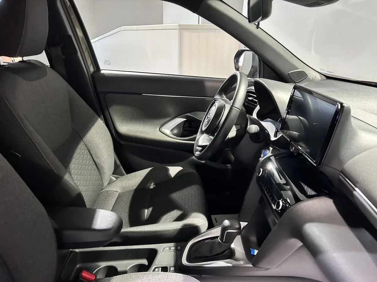 Toyota Yaris Cross usata a Milano (7)