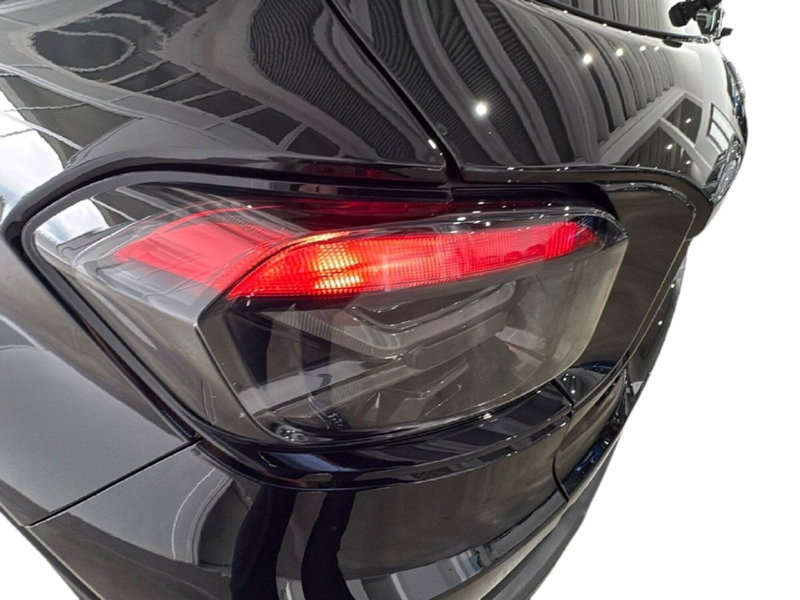 Jeep Avenger nuova a Agrigento (10)