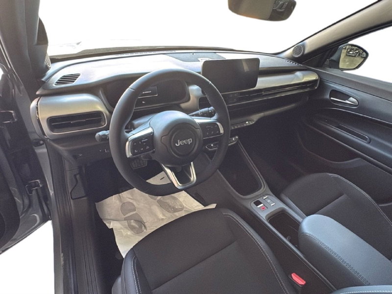 Jeep Avenger nuova a Agrigento (18)