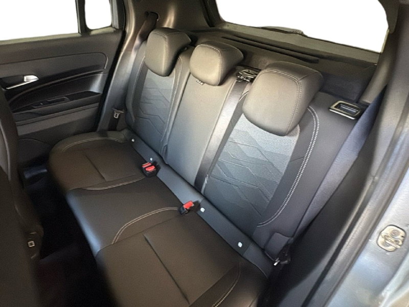 Jeep Avenger nuova a Agrigento (19)