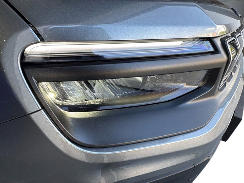 Jeep Avenger nuova a Agrigento (9)