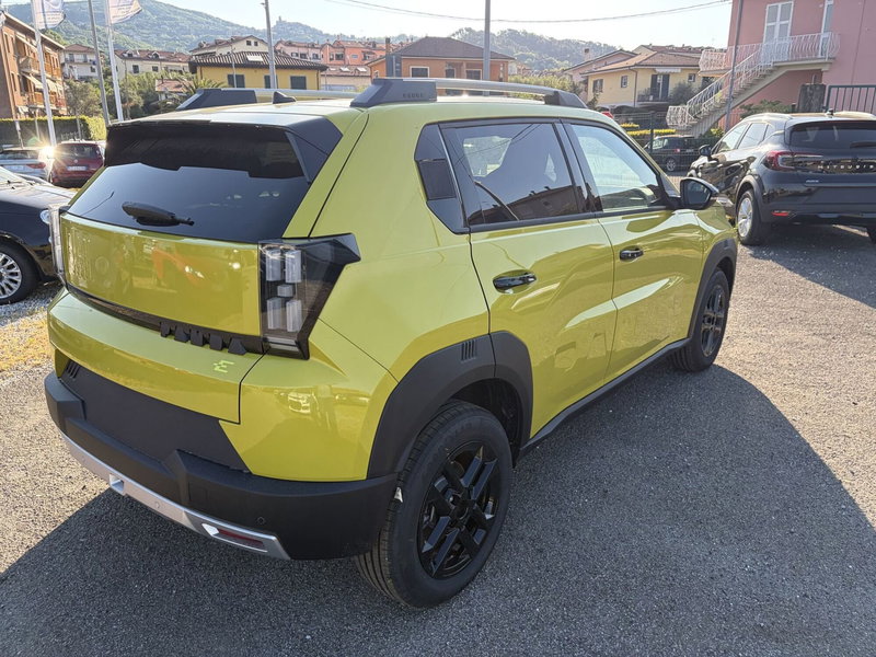 Fiat Grande Panda nuova a La Spezia (7)