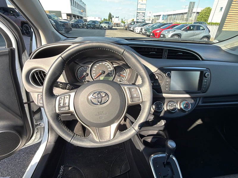 Toyota Yaris usata a Mantova (18)