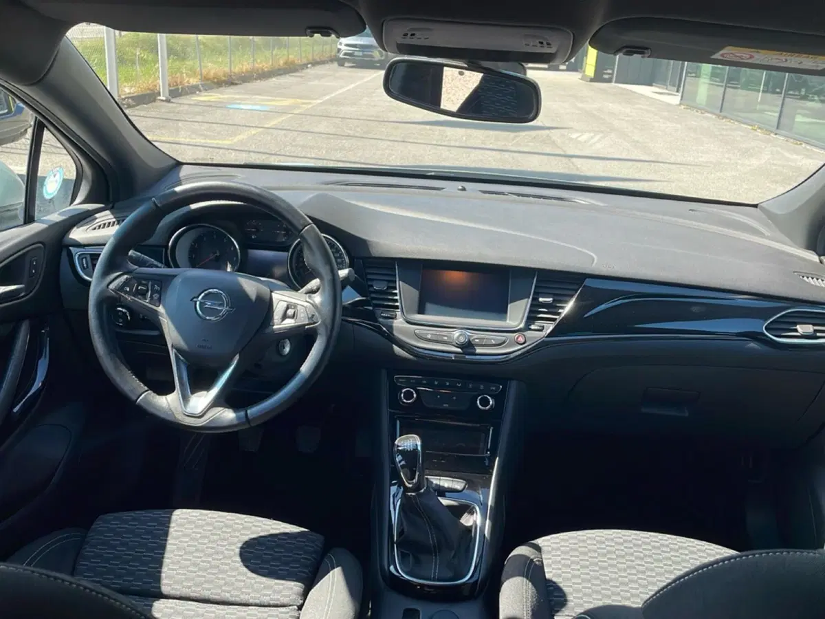 Opel Astra Station Wagon usata a Bologna (13)