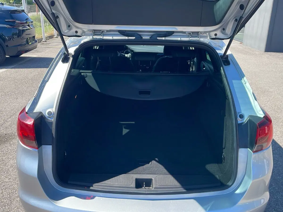 Opel Astra Station Wagon usata a Bologna (16)