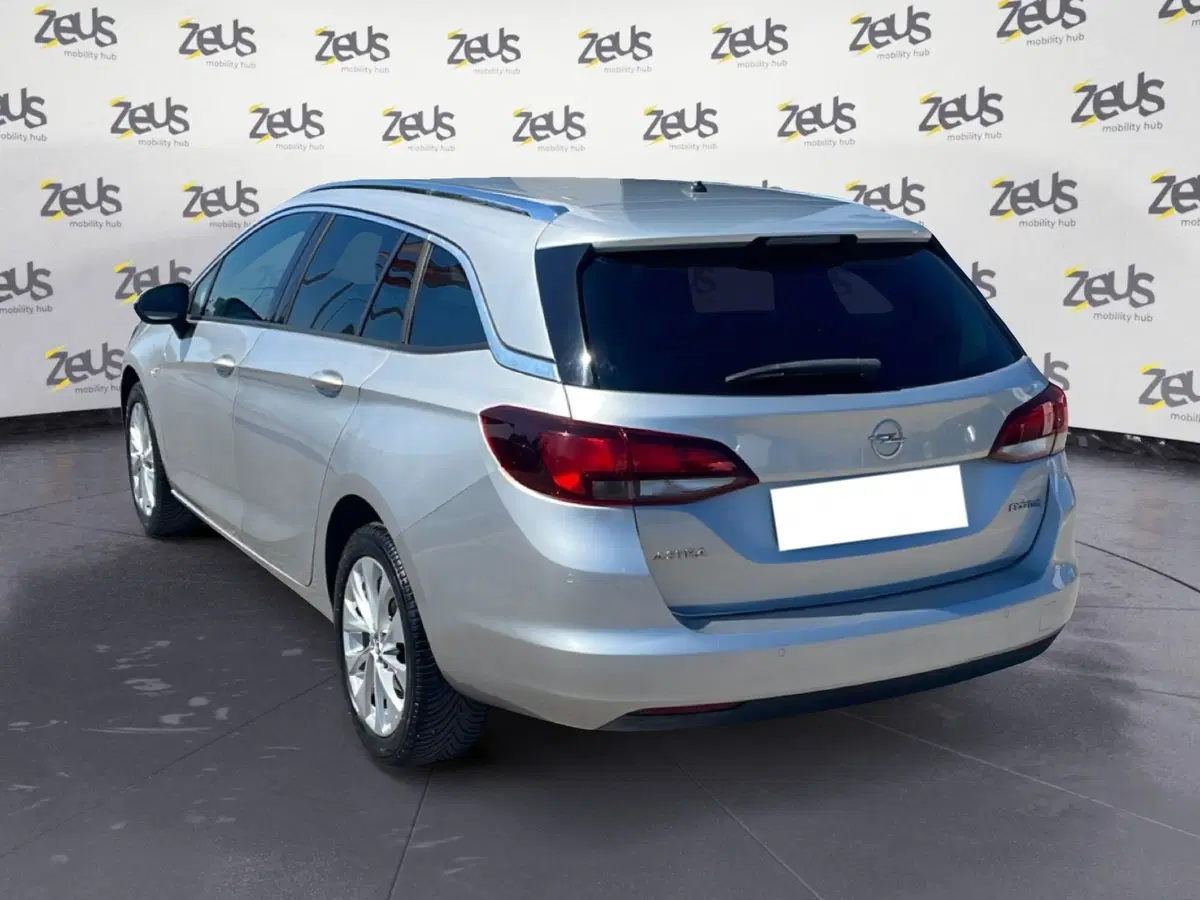 Opel Astra Station Wagon usata a Bologna (4)