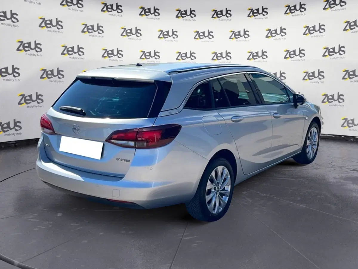 Opel Astra Station Wagon usata a Bologna (6)
