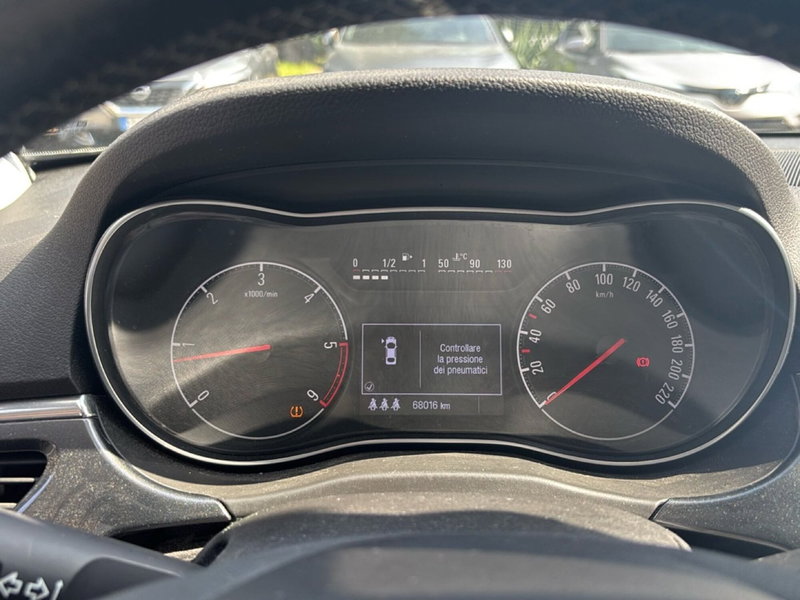 Opel Corsa Coupé usata a Bologna (10)