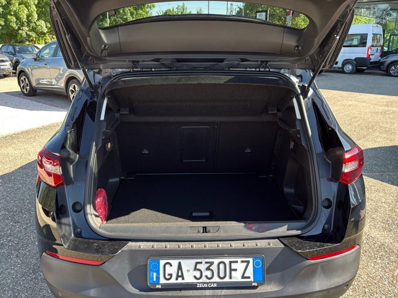 Opel Grandland X usata a Ravenna (11)