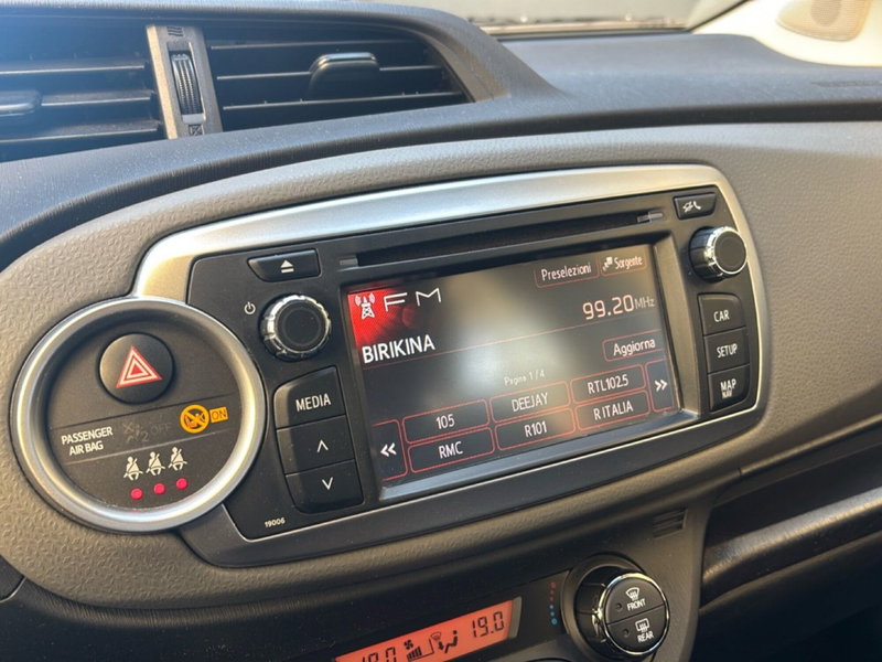 Toyota Yaris usata a Bologna (11)