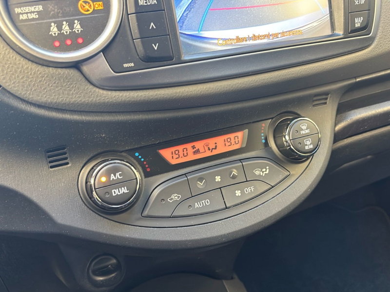 Toyota Yaris usata a Bologna (13)