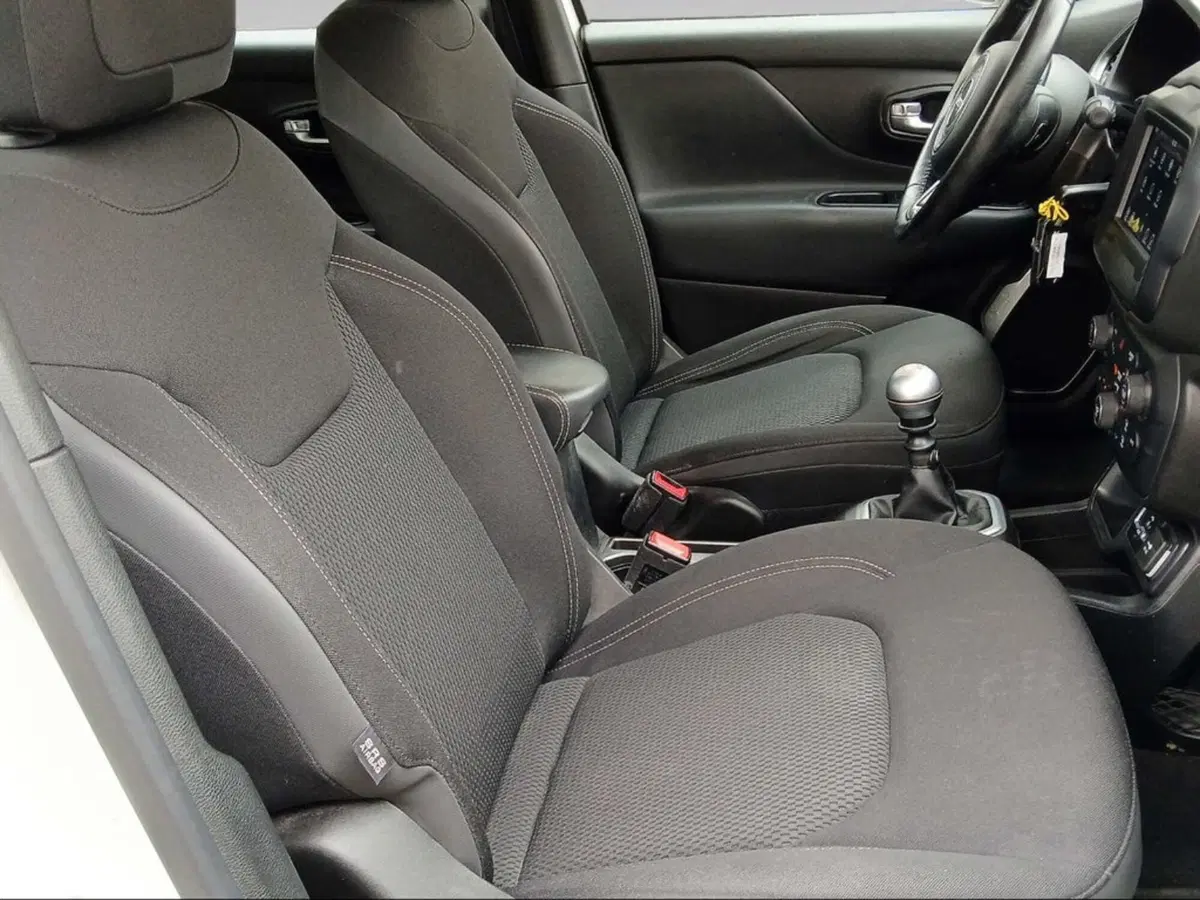 Jeep Renegade usata a Firenze (12)